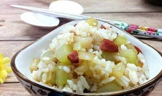 面包|中国爸妈“糊弄”式早餐悄然兴起,很多孩子天天吃,家长毫不在意