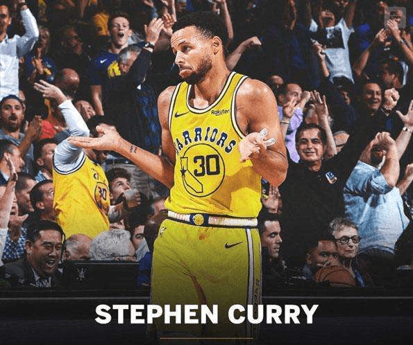 摇头库指的是斯蒂芬-库里,小学生喜欢在进球后摇头耸