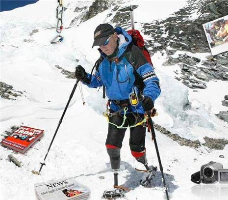 他是首位登顶珠峰的双腿截肢者，却被人谩骂3年，在8500米做了啥