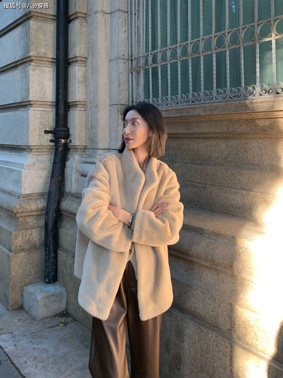 下装 今年火了一种单品叫“环保皮草”，优雅又保暖，普通人也能驾驭