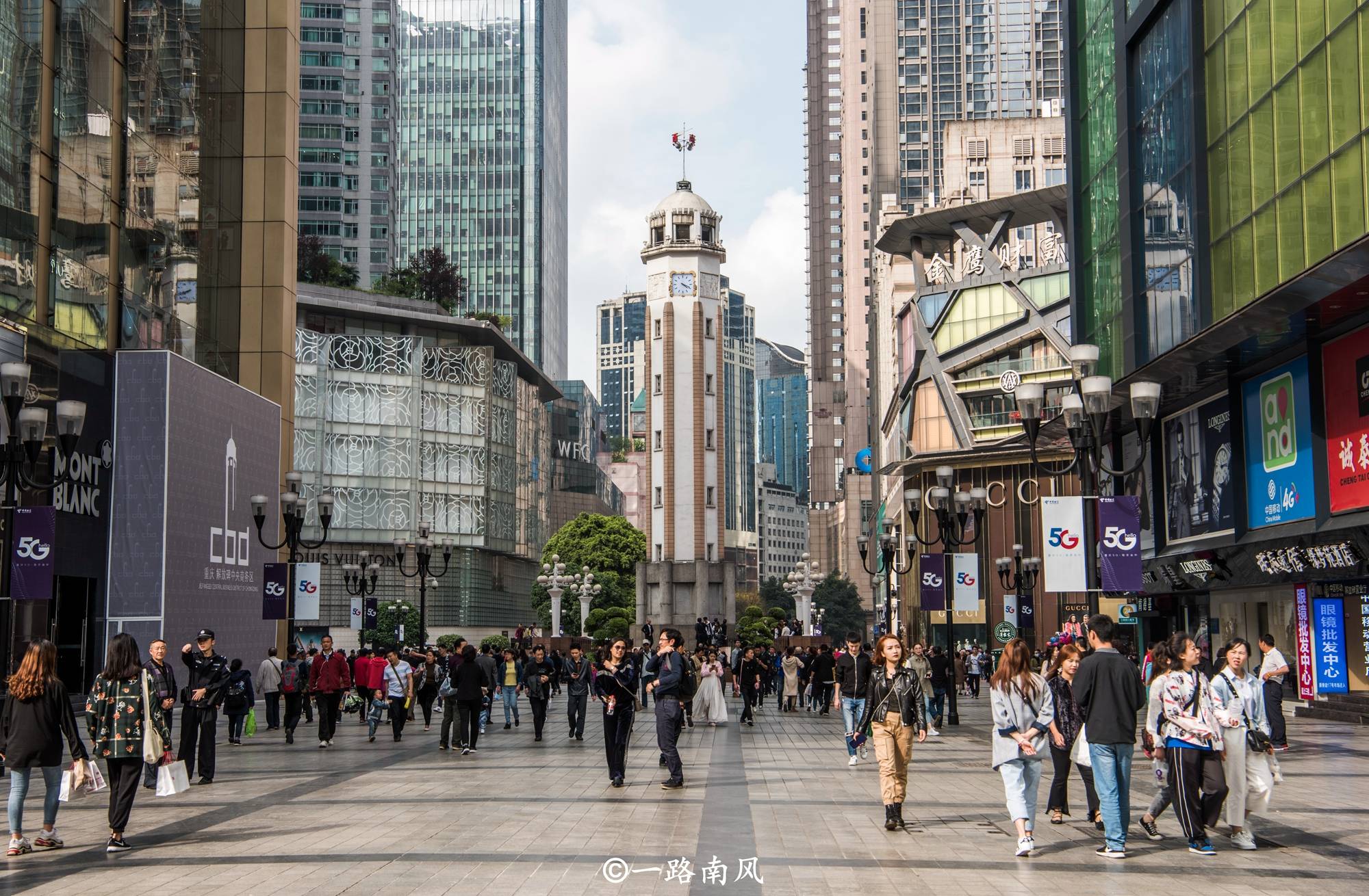 景点|一到春节假期，重庆这些景点就人山人海，旅游热度高涨