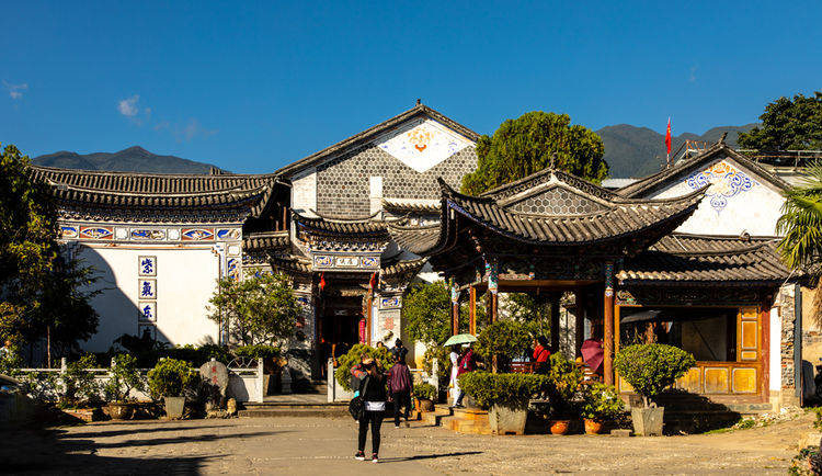 云南再现"巨富豪宅",主人是有名的大财主,距市区34公里_建筑_石家大院