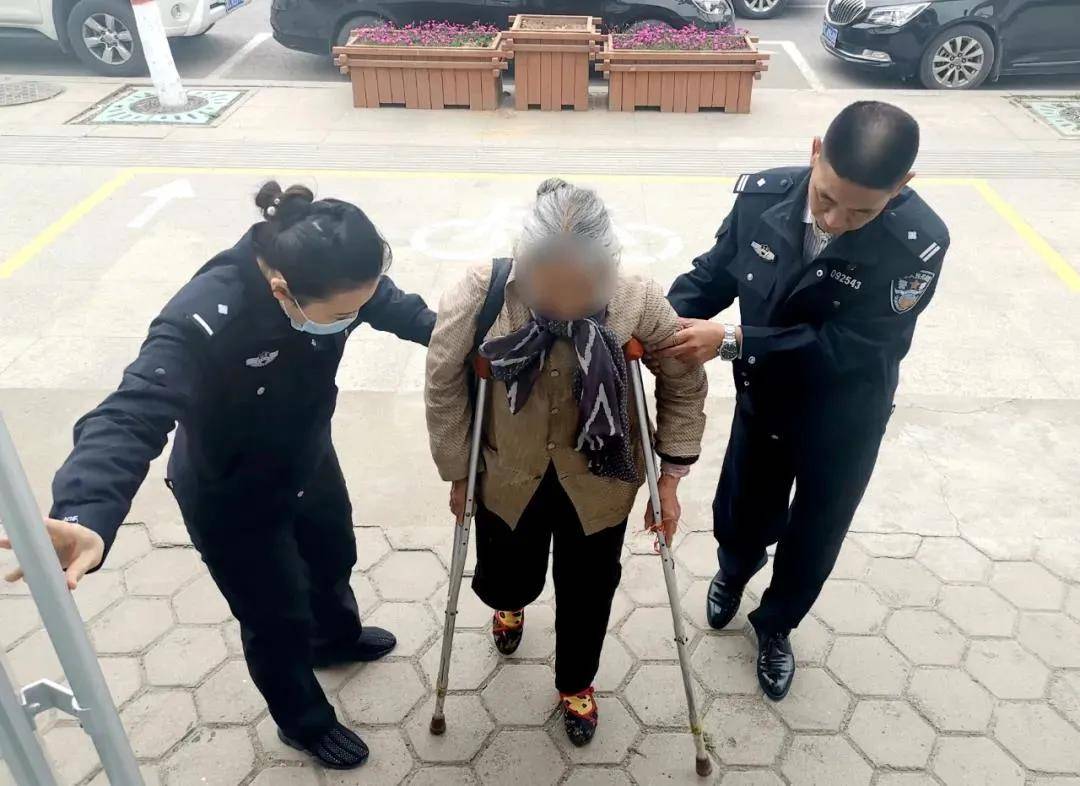 她从女辅警成长为协助破获命案积案大案的"户籍警"!_张大娘_业务_外省