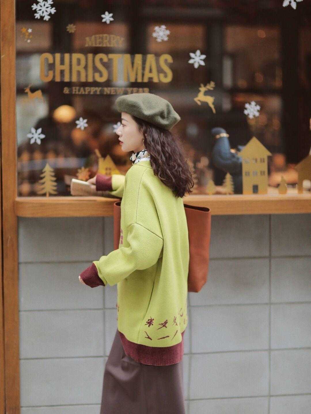 毛衣 出门聚会怎么穿?这四款心机造型,时髦个性又有腔调,咋穿都出彩