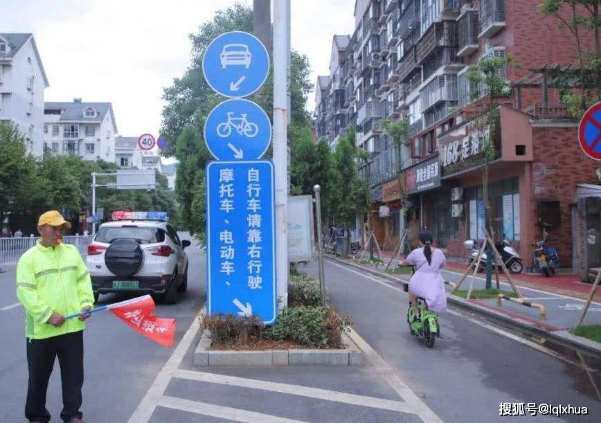 摩托车两轮三轮四轮电动车到底是走机动车道还是非机动车道