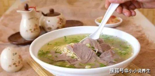 免费牛肉汤喝了五年 e30186b41c2943fd896174d0e40cac0e.jpeg
