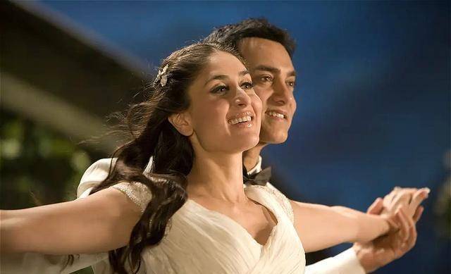 2021年7月3日,阿米尔·汗和基兰·拉奥正式宣布离婚.