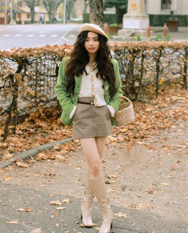 视觉 为什么你一戴“帽子”就土气?2种搭配方案、3种戴法,教你变时髦