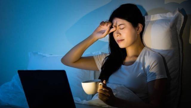 补充退休皮肤科主任：68岁脸上无一色斑，秘诀是两件事，人人皆可做到