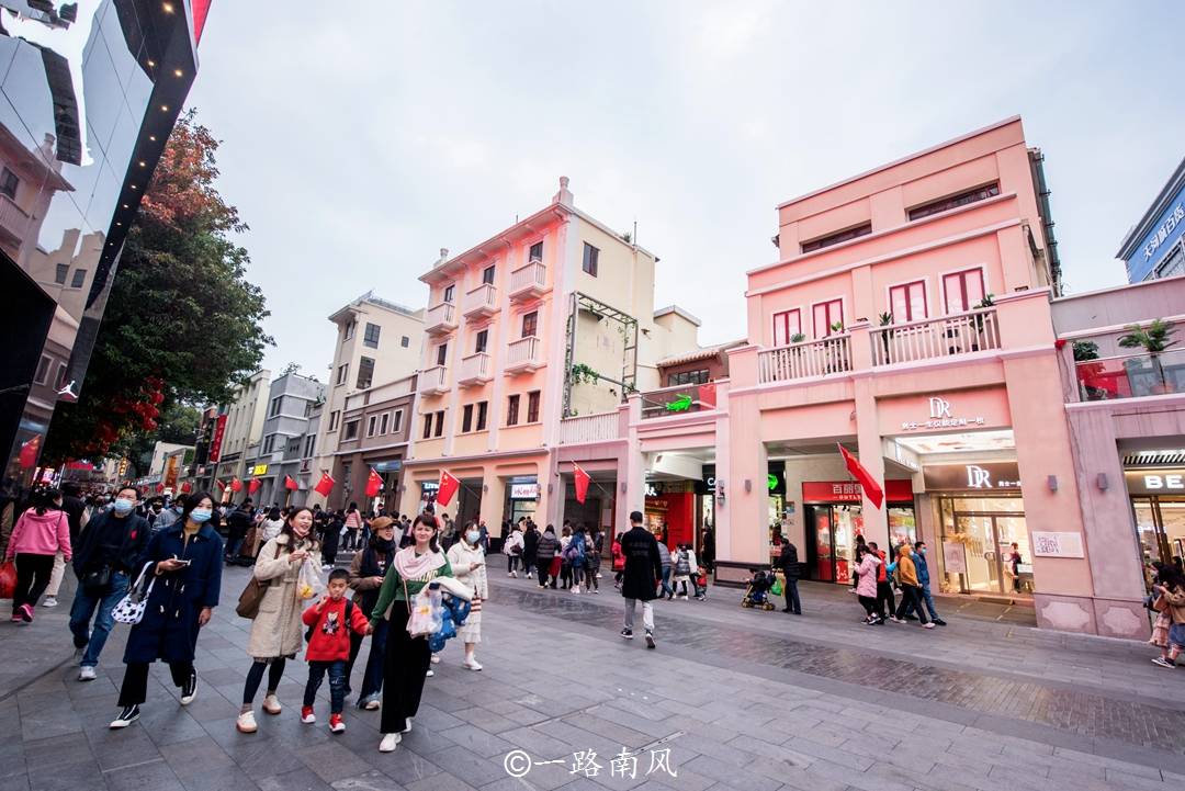 广州|广州老牌步行街，曾经由热闹变萧条，新春期间人气比珠江新城还高