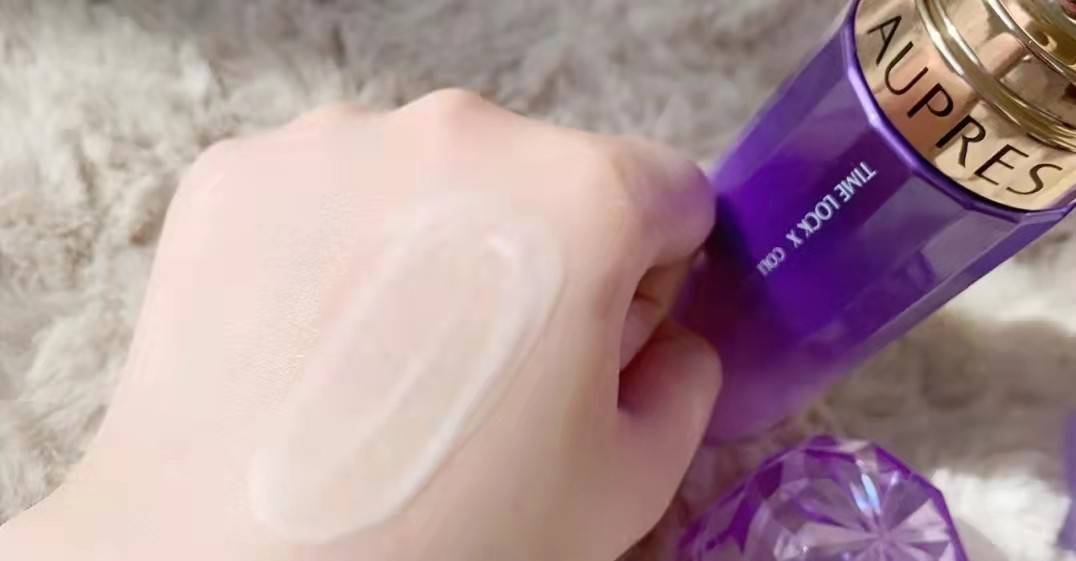 产品四套热门水乳对比测评:谁才是油皮“亲妈”?