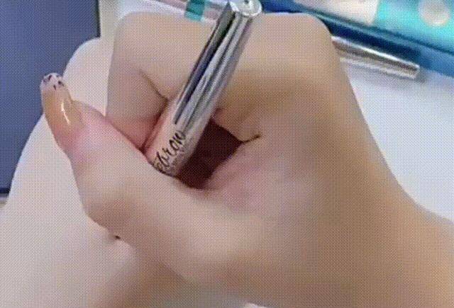 画眉为何女明星从不纹眉，央视“道出”纹眉行业内幕，看完你就明白了