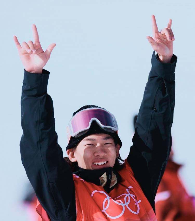 中国单板滑雪第一人图片