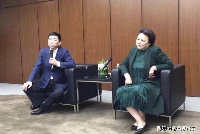 魏建军身前的女人请辞长城双核时代结束迎来新的征程
