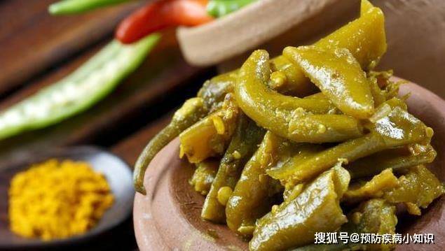 症状|40岁男子突发脑梗,医生指出:2种早餐或是“元凶”,趁早撤下桌