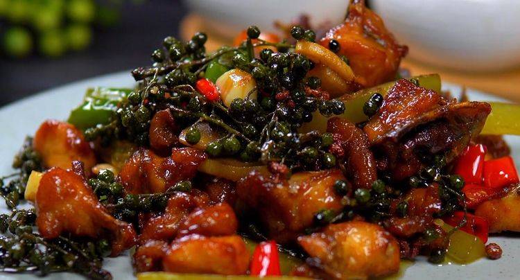 原创花椒鸡的做法麻辣鲜香美味可口