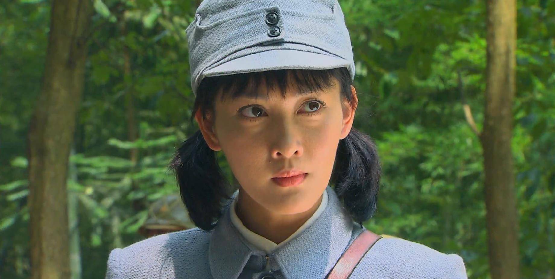 衣服料子不是一般的好,盘点抗战剧《独立连》中的穿帮镜头,够雷