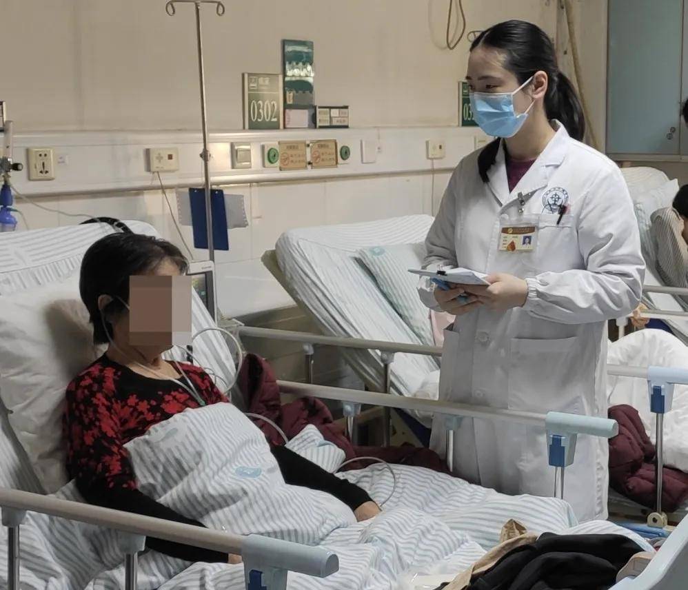 近年来,汕头市中医医院坚持"以人民健康为中心,以病人需求为导向,以