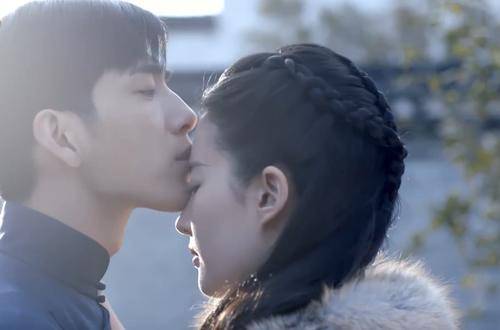 南烟斋笔录|刘亦菲新剧运气真“好”,积压4年热度不减反增,几位配角全火了