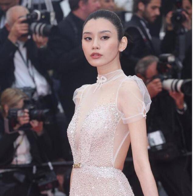 章子怡有几高 8131251c9df44316a02d7c446483c3b0.jpeg