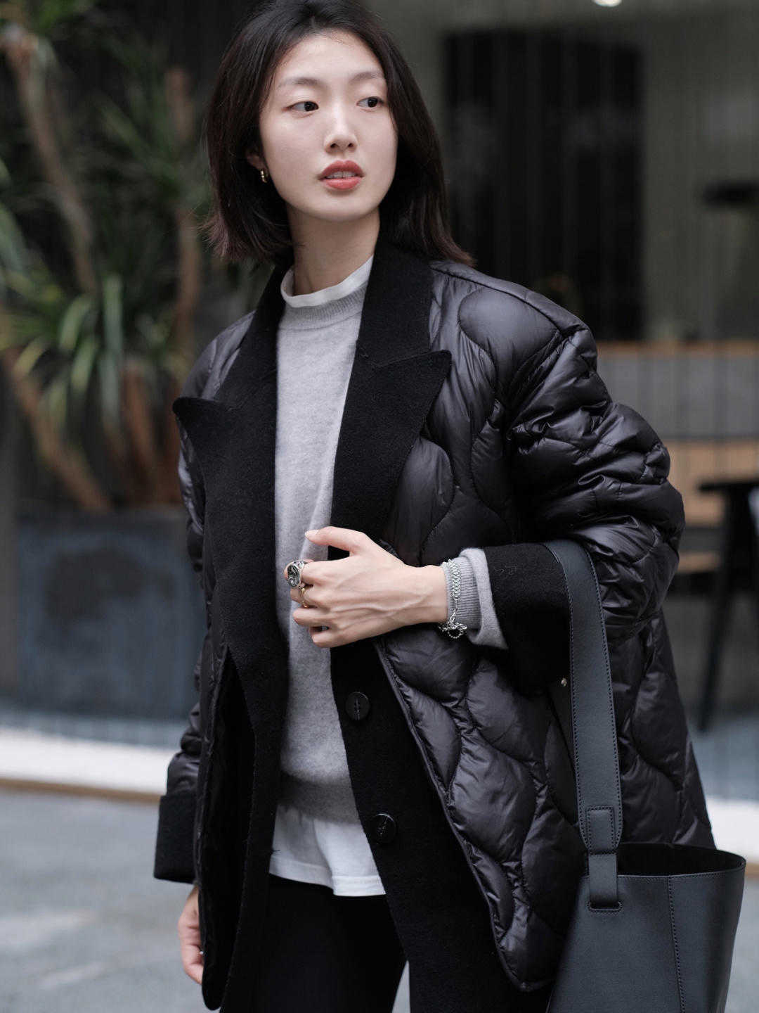 发型穿棉服别再散头发了！码住这四款发型，既能修饰脸型又能变精神