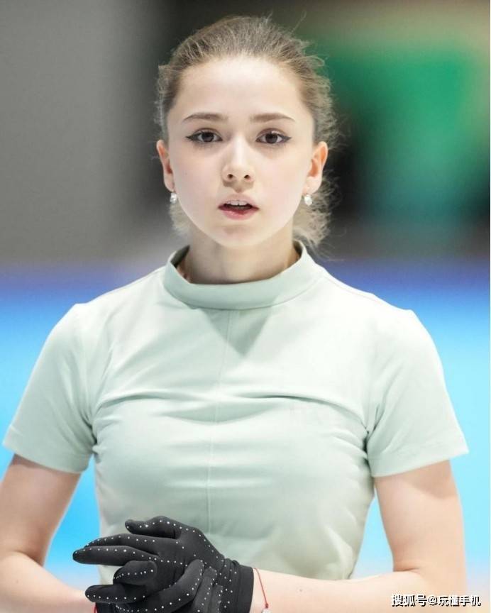 俄罗斯花滑女单选手图片