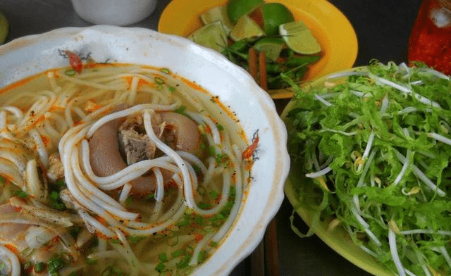 煎餅|越南人一般早餐吃什么？