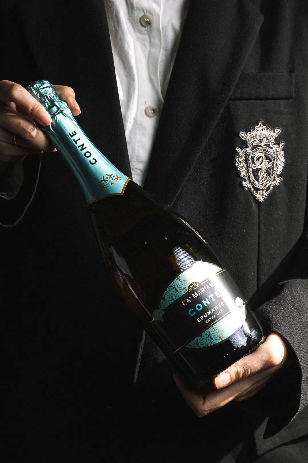 另外在此还能喝到"香槟贵族"酩悦香槟和多种起泡酒~总有一款合你心意.