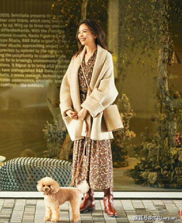 短裙 春天穿裙子,选长款好还是短款好?学会按身高选,不仅显瘦还增高