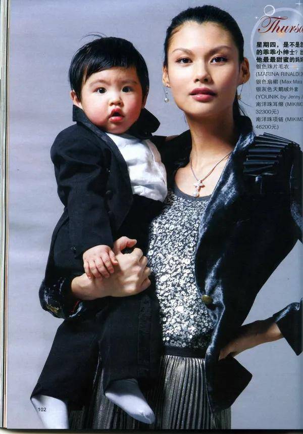 登上vogue创刊号封面的中国超模是她