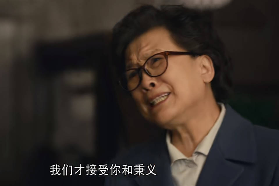 升迁|人世间：模范丈夫周秉义，为省长女儿两次放弃升迁，优秀却不孝顺