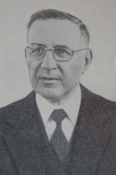 霍查是国家的大英雄还是破坏者1946年1月11日阿尔巴尼亚建国