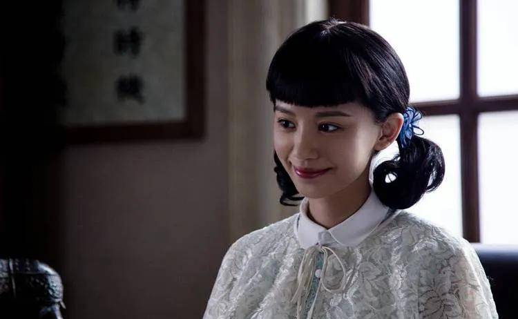 职场|《盛装》热播，剧中六位女星，个个风姿绰约气质脱俗，你喜欢谁