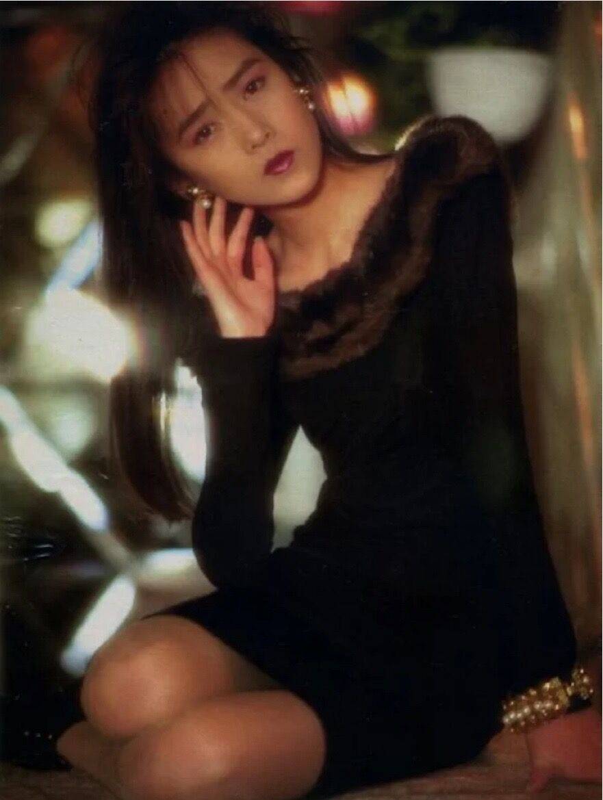 时代 看了工藤静香80年代的穿搭,突然明白:时尚是个轮回、也不分年龄