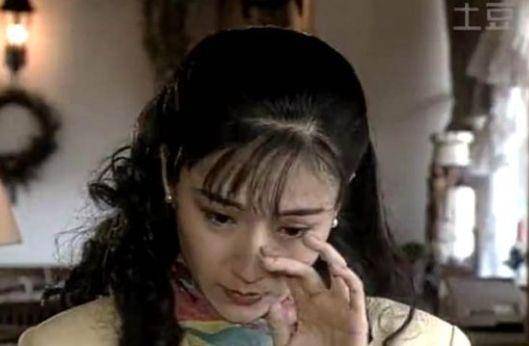 角色她才是最美林黛玉！演同角色不输张曼玉，如今脸却僵成了木偶人