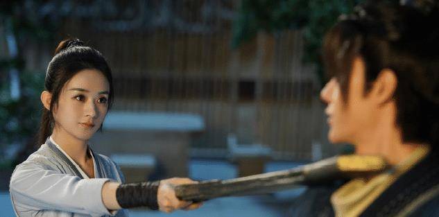 演技|赵丽颖演技不进反退？《有翡》将傲娇演成冷血，面无表情眼神空洞