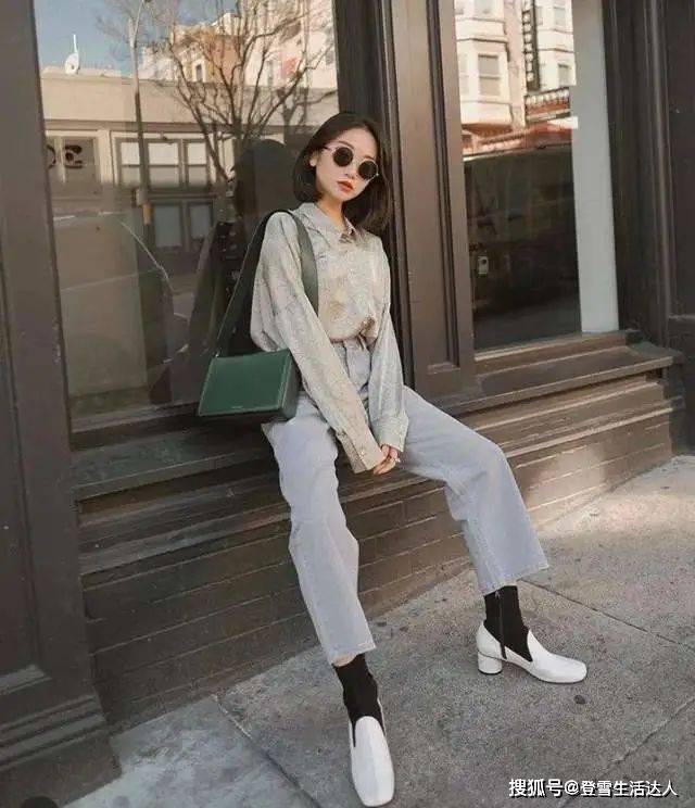 小个子 今年没有一双“奶奶靴”可惜了，配大衣气质又高级，小个子都适合