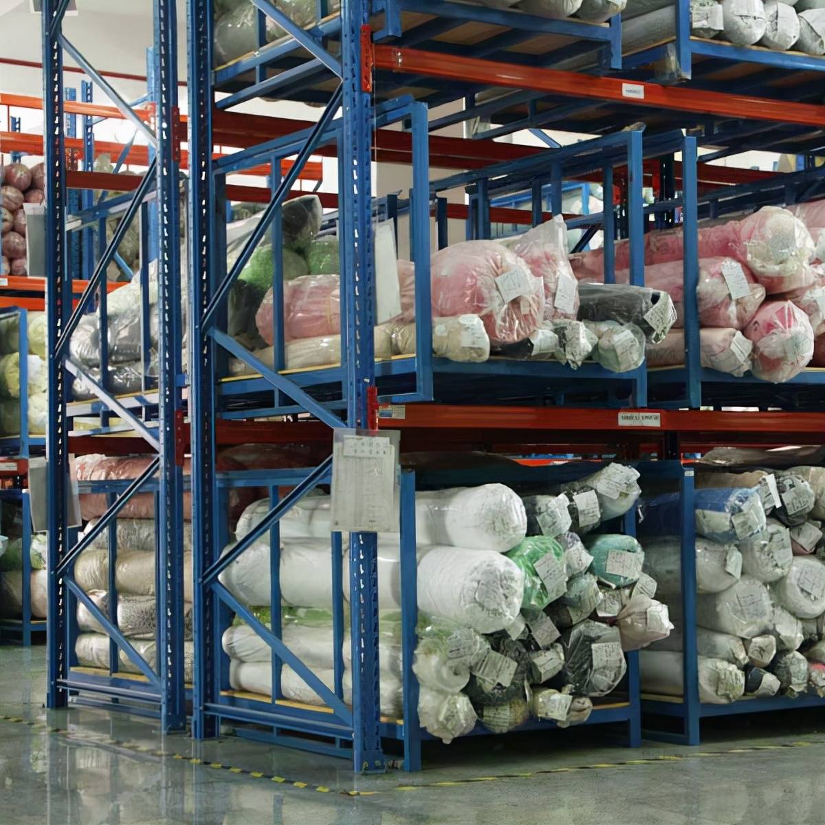 布匹使用哪种佛山重型货架存储