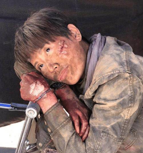 农妇|海清颠覆形象演农妇，满脸沟壑坐驴车好沧桑，自曝拍完老了五六岁