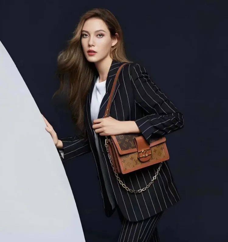 奢侈品隔离1个月，预定的包包涨了5万！