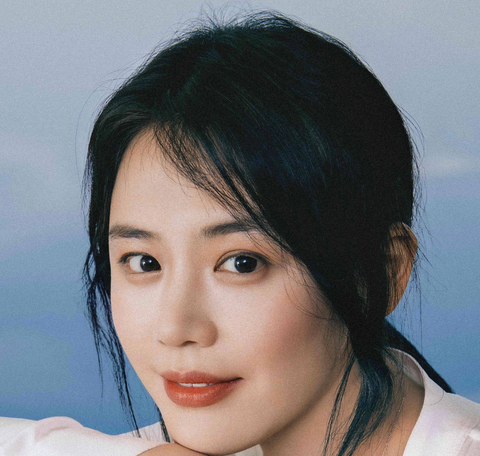 分析她是怎么做到胖了还能这么好看的？