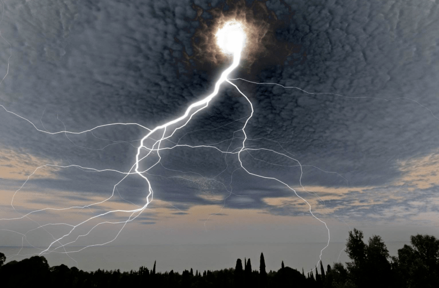 雷电球自然现象图片