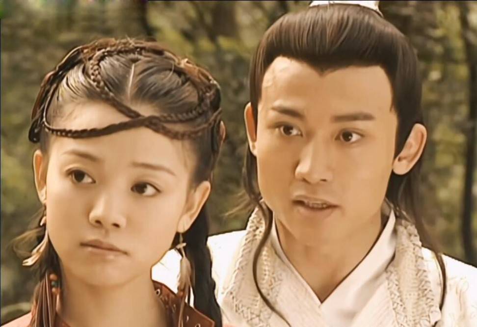 同样是演"俏罗成",有人俊而不娘,有人油腻耍帅,放一起差距大_孙晨曦