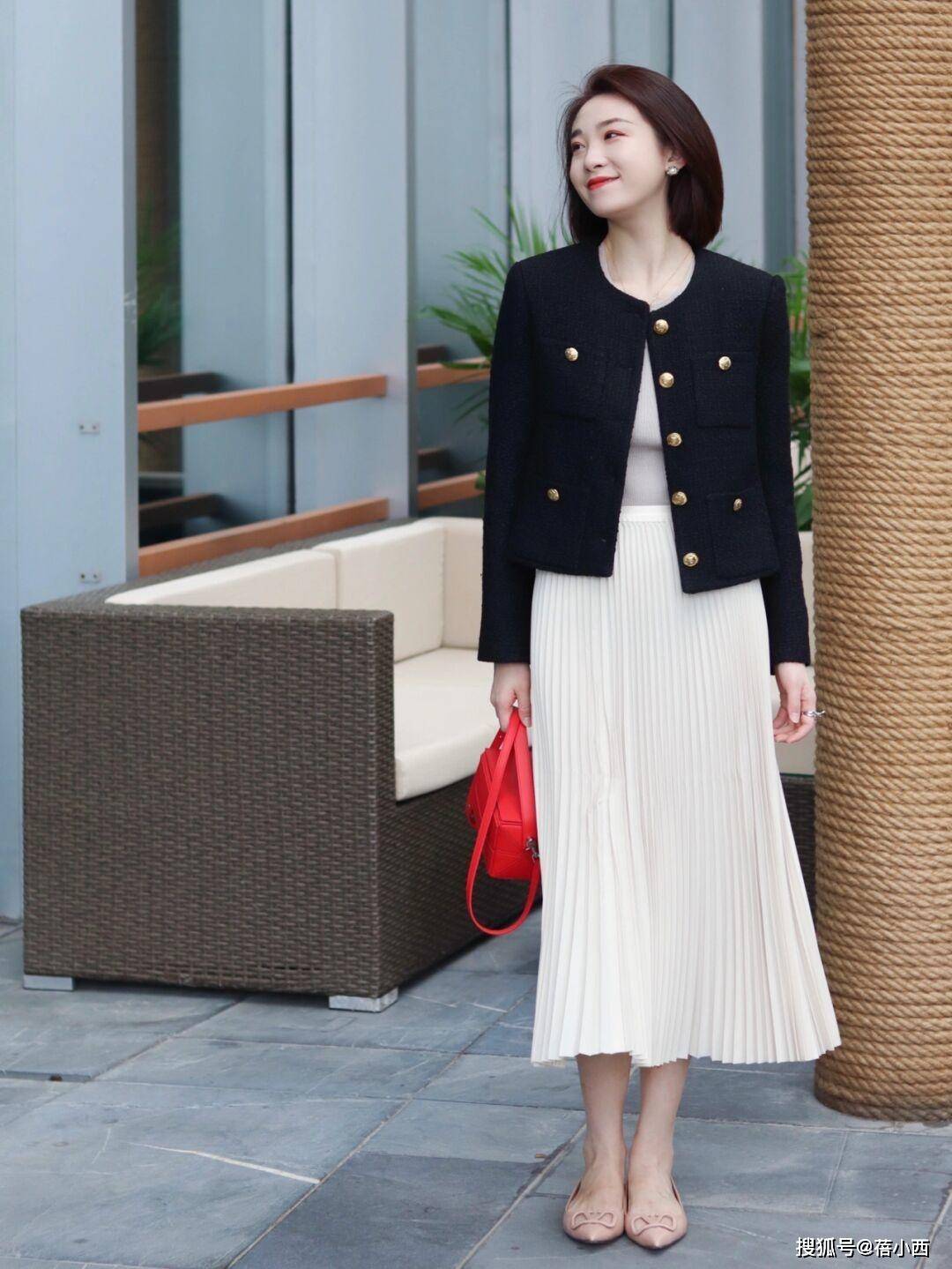 颜色 春天高级感小香风外套搭配长啥样?学会这些造型,赢得体面优雅