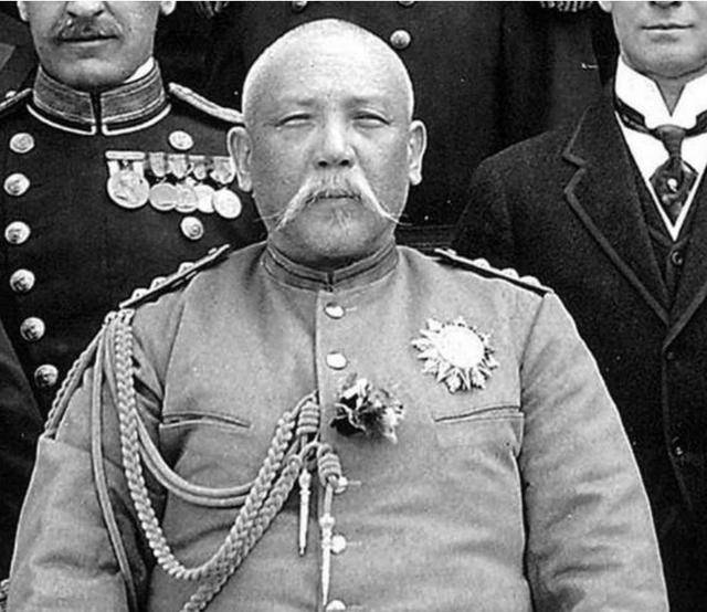 封建嫡庶名分有多狠庶子袁世凯是总统也不能在家族里说了算