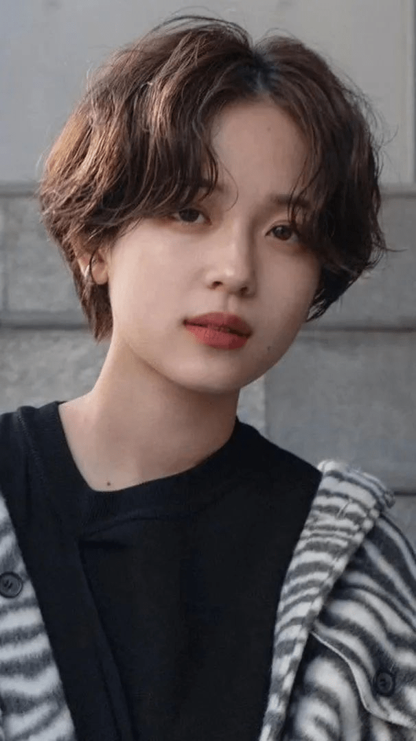 发型那些剪了短发的女明星们，为什么都留不长了？