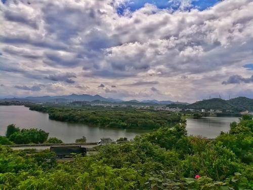 原創廣州冷門山區驢友爬山聚集地旅遊團卻很少風景似水墨畫