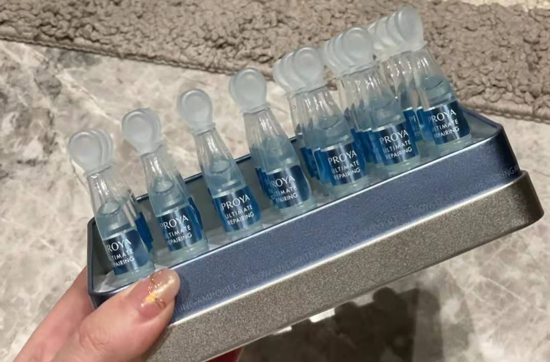 功效近期被热捧的“次抛精华”真的好用吗？来看看这款国货的表现吧！