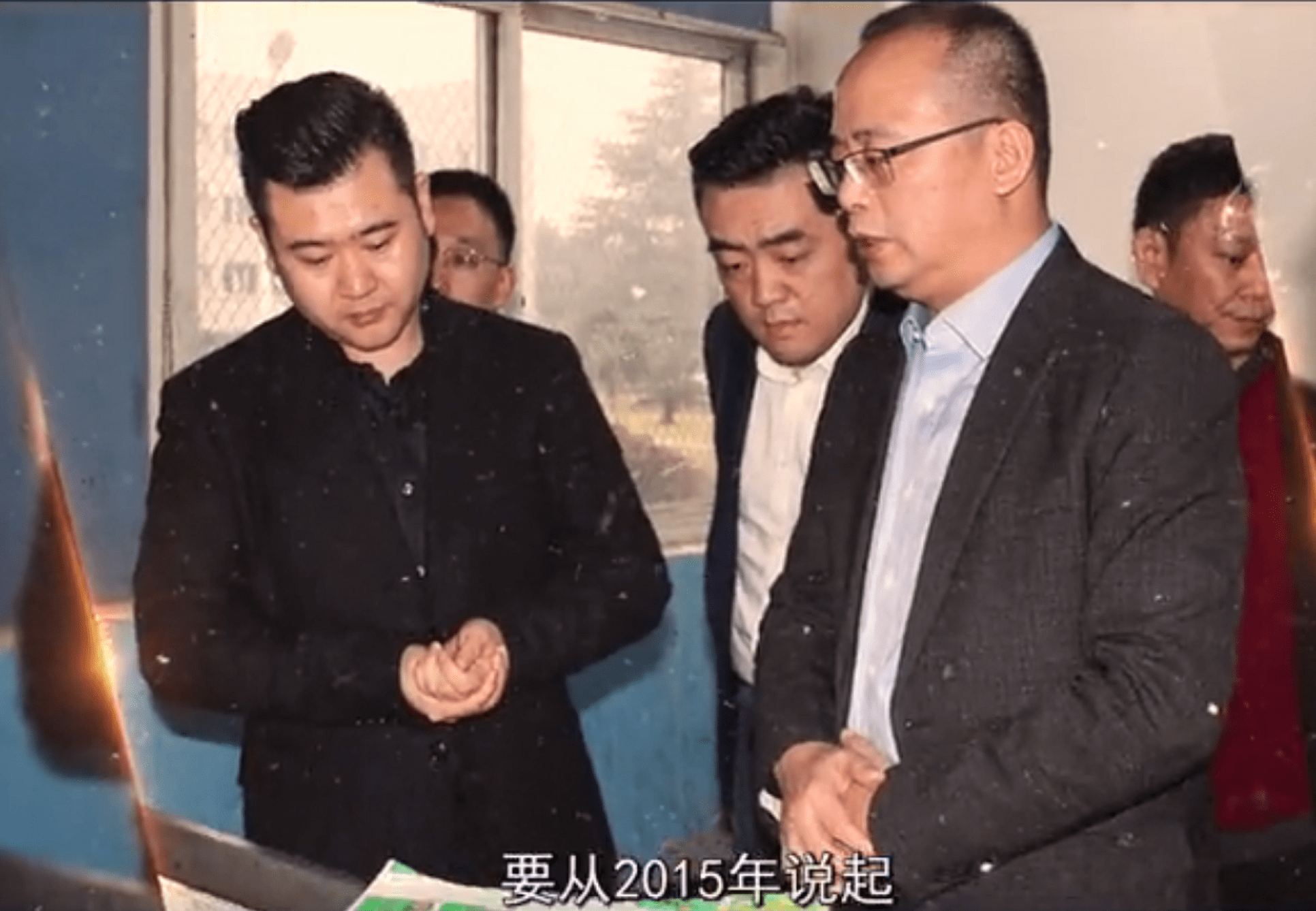 80后白手创业,实控"福建印刷第一股"_毛伟_鸿博股份_董事长