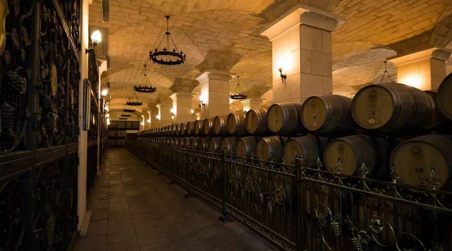 氧气|这些都会改变一瓶红酒的风味！